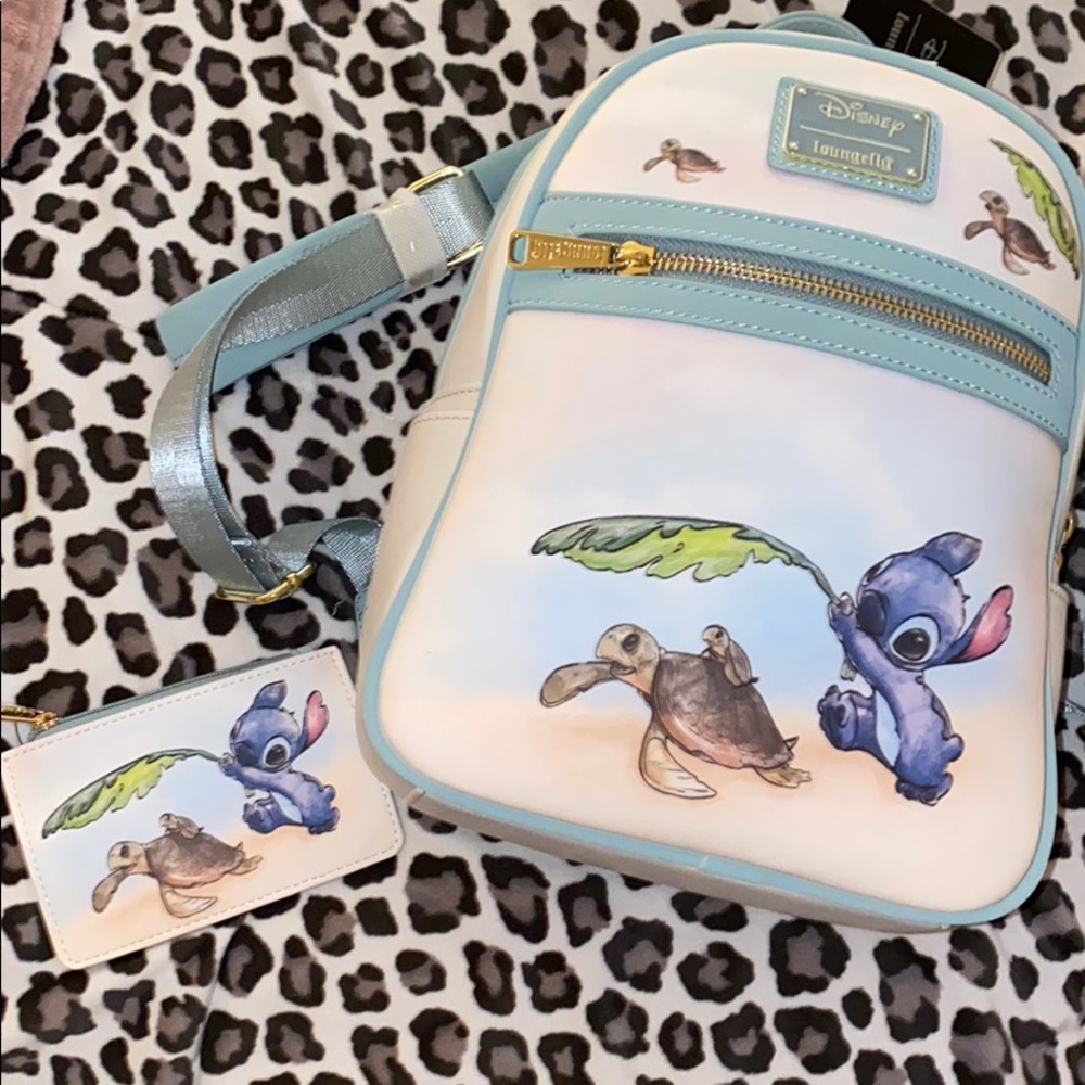 NWT🌟 Lilo & Stitch backpack with matching wallet